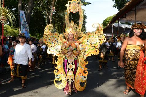 Bali Spirit Festival: Ein spirituelles Feuerwerk indonesischer Traditionen und globaler Inspiration